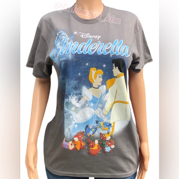 Disney gray Cinderella t-shirt new with tags - Picture 1 of 7